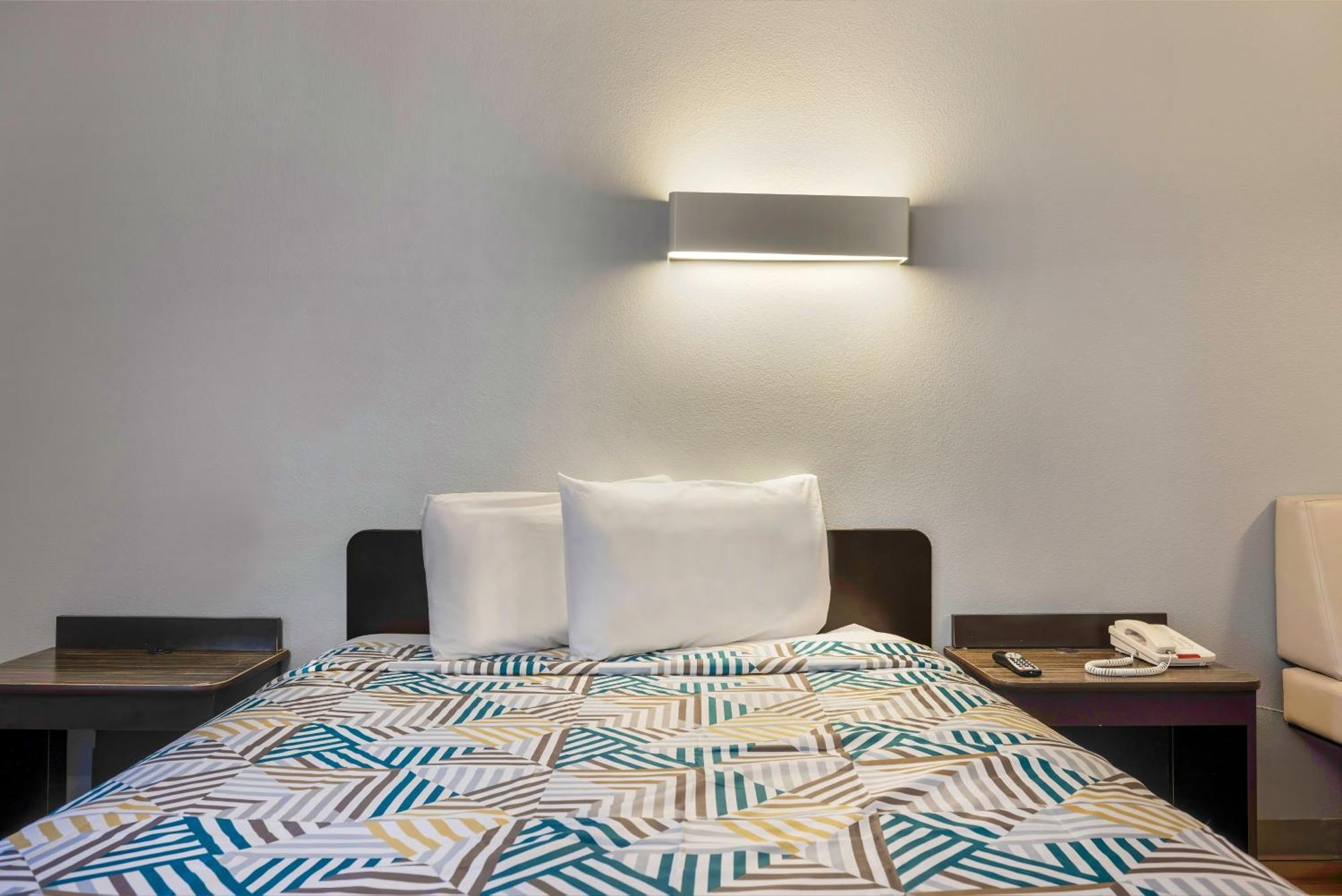 Motel 6 Texas City I-45 외부 사진
