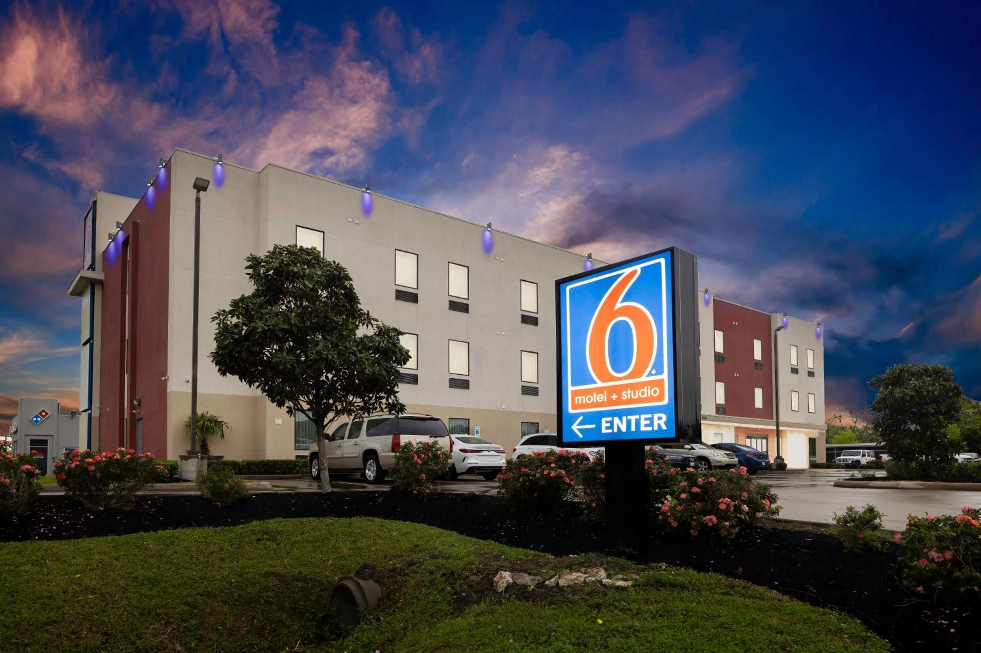Motel 6 Texas City I-45 외부 사진