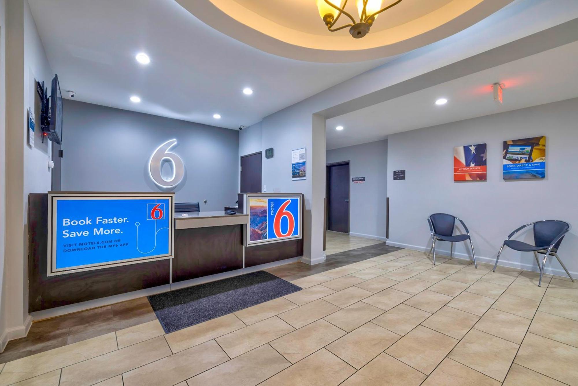 Motel 6 Texas City I-45 외부 사진