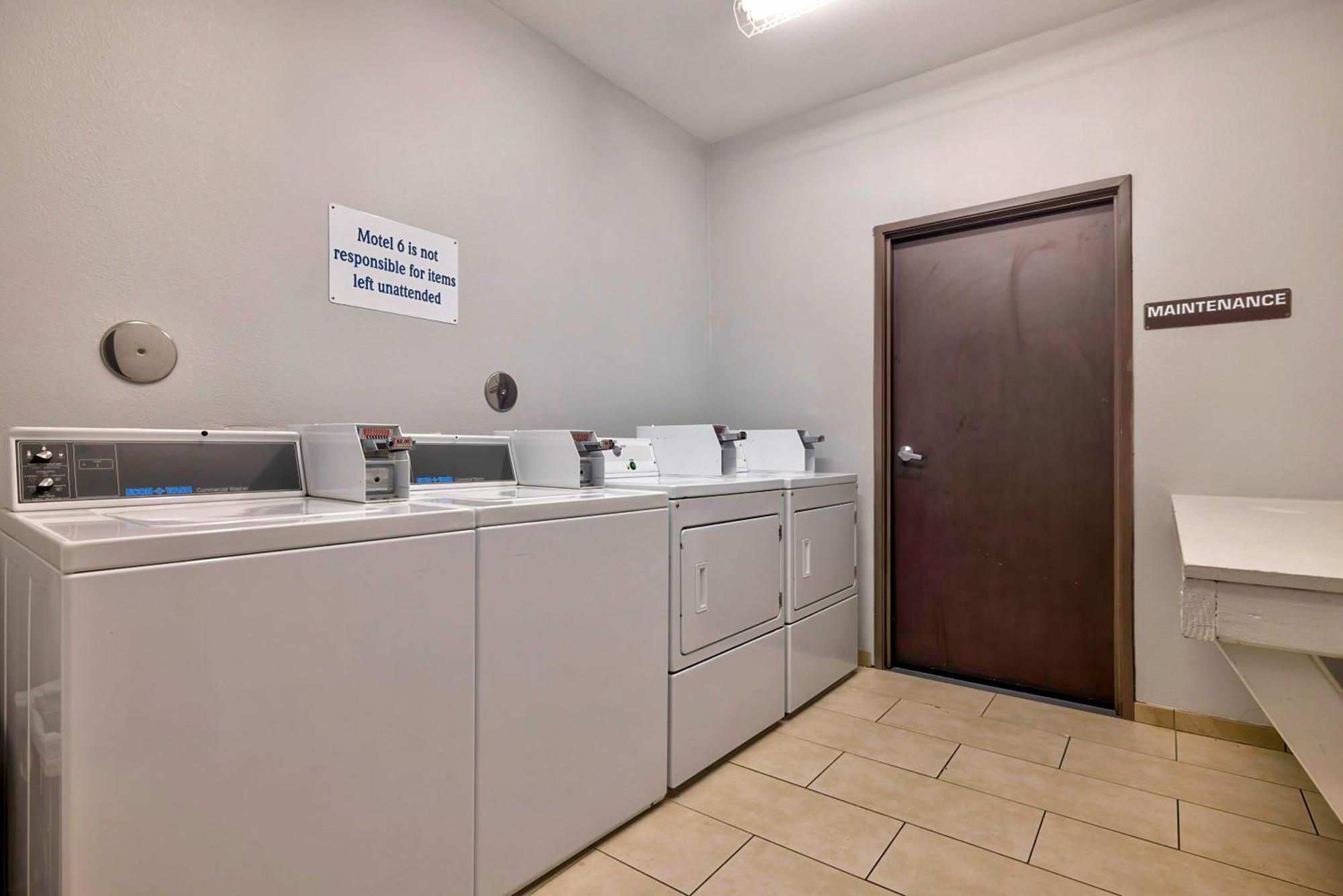 Motel 6 Texas City I-45 외부 사진